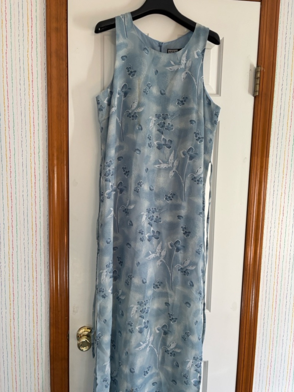 Sleeveless Light Blue Floral Midi Dress with Removable Tie. Small. BNWT.